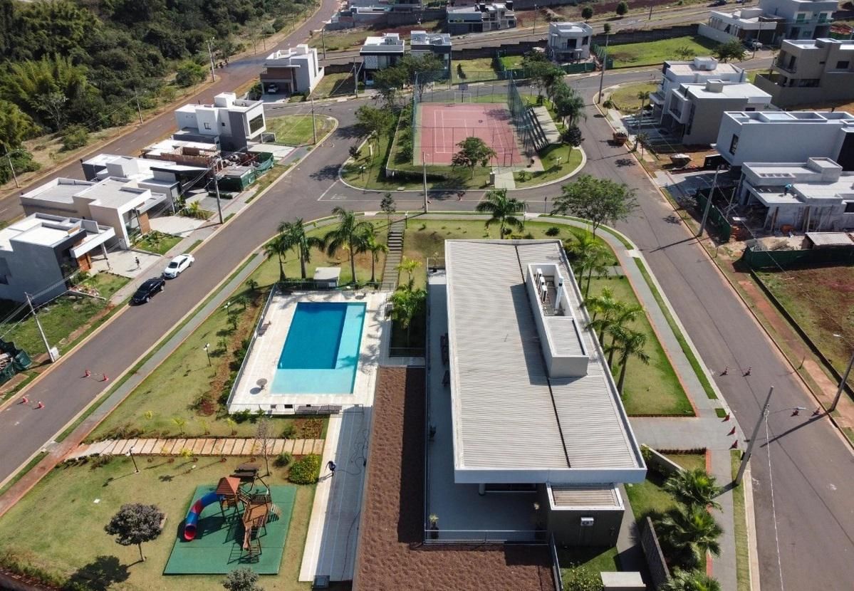 Imagens do imóveis TERRENO DE ESQUINA NO TAUA ARANGUA