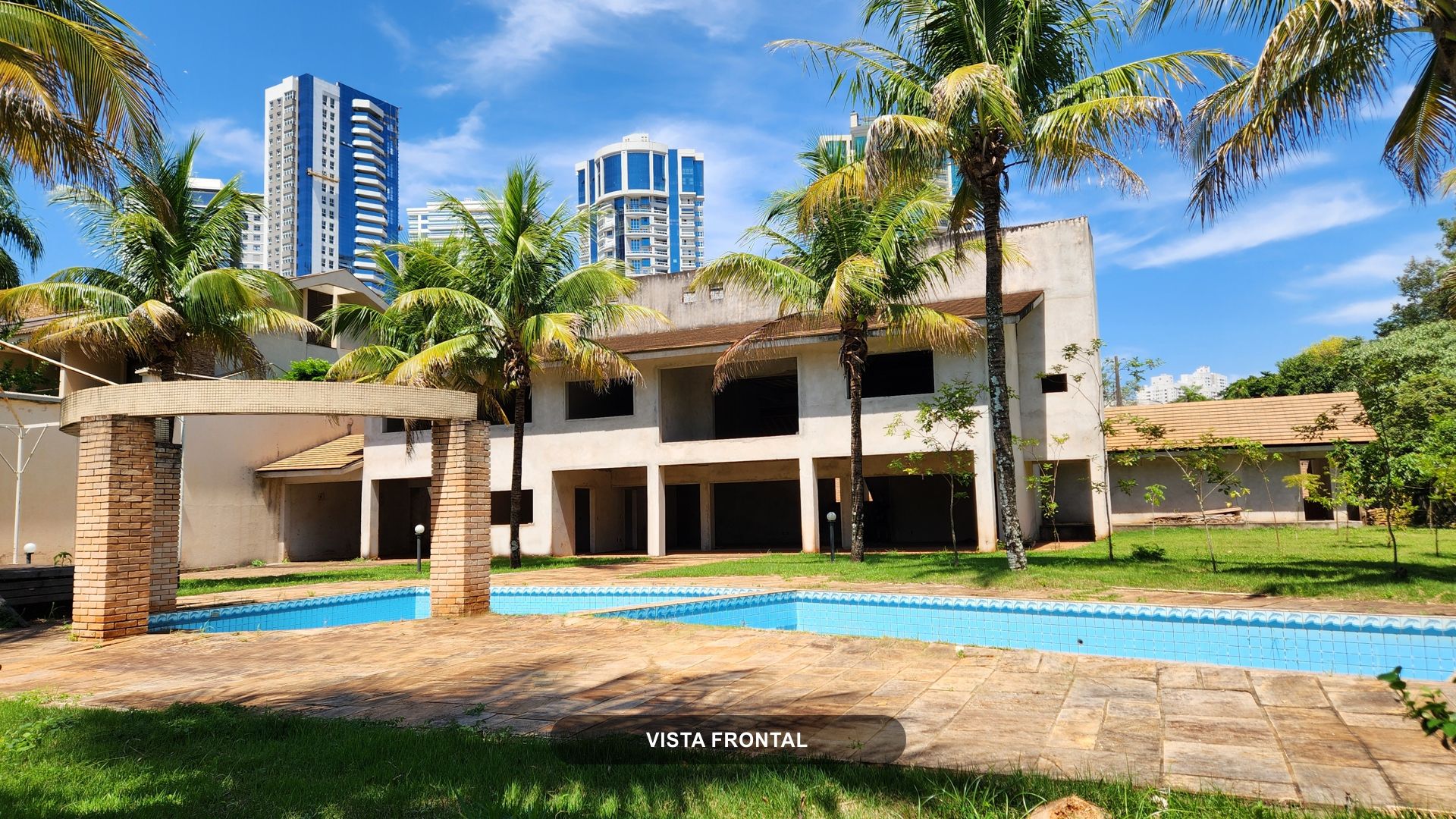 Casa a Venda no Bela Suíça (Londrina)