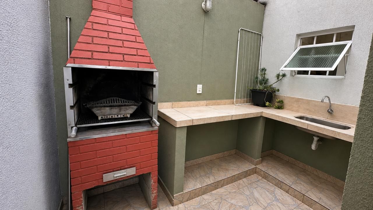 Imagens do imóveis Casa com 3 quartos à venda, 77 m² por R$ 395.000 - H.U. - Londrina/PR