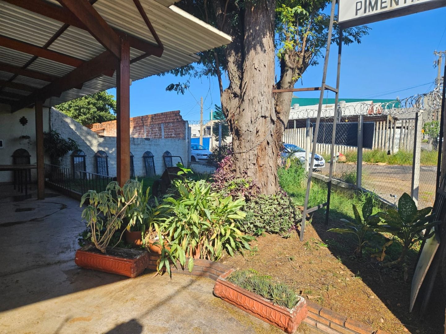 Loja para alugar, 250 m² por R$ 3.170,00/mês - Jardim Agari - Londrina/PR