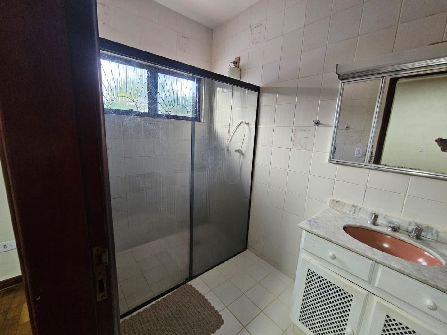 Casa com 5 dormitórios à venda, 447 m² por R$ 1.490.000,00 - Champagnat - Londrina/PR