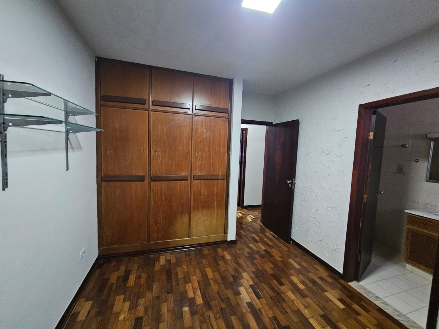 Casa com 5 dormitórios à venda, 447 m² por R$ 1.490.000,00 - Champagnat - Londrina/PR