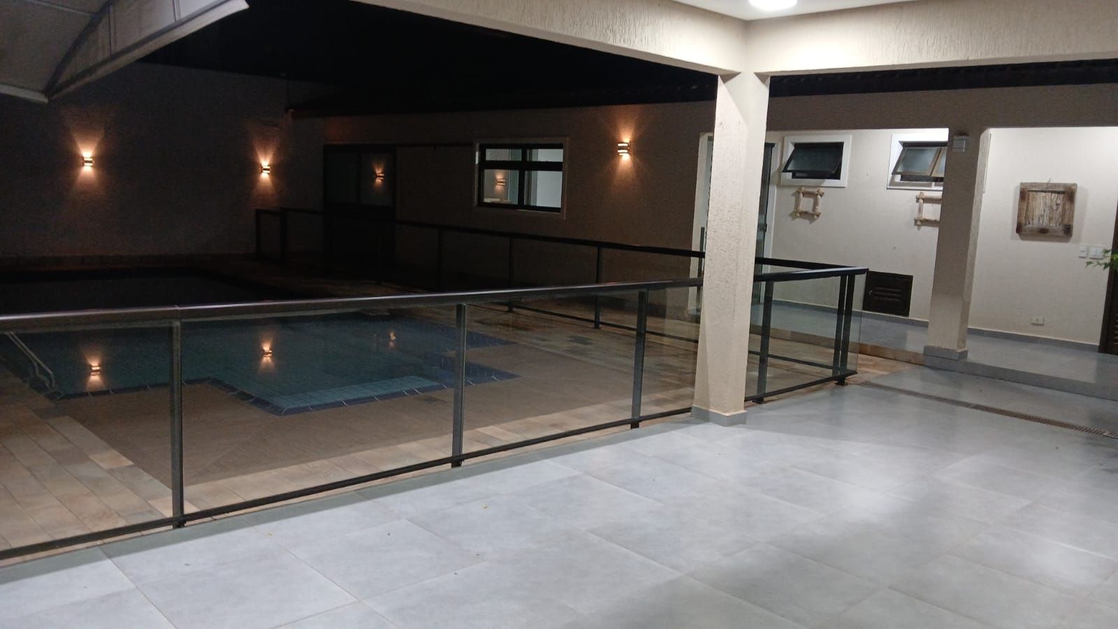 Casa com 3 quartos à venda, 240 m² por R$ 1.750.000 - Tucano - Londrina/PR