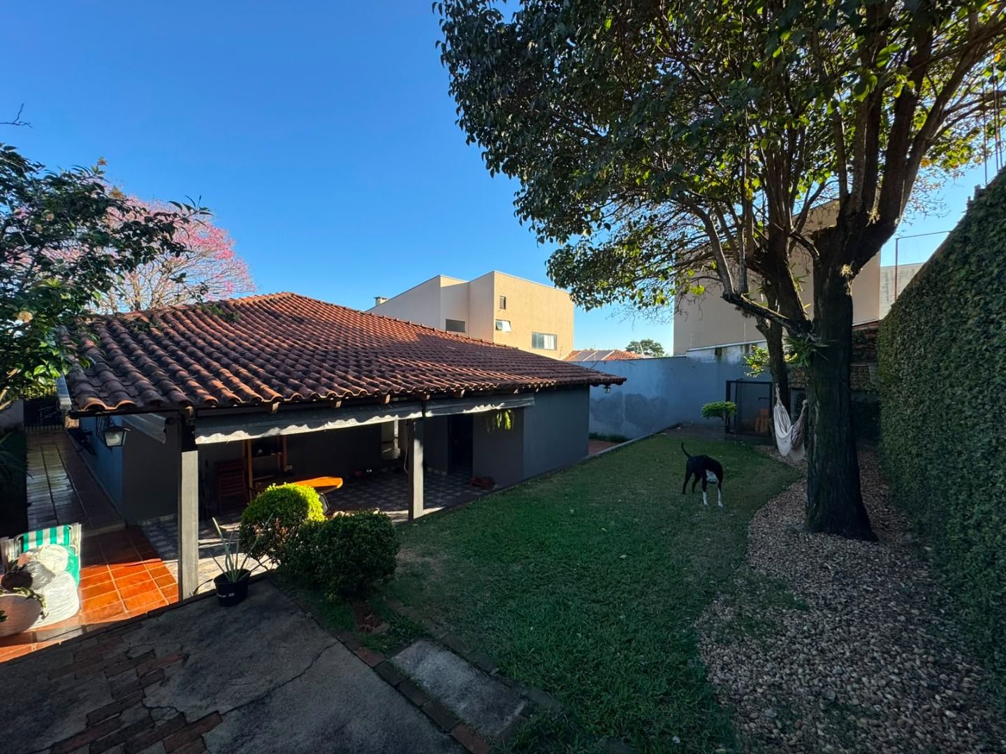 Casa com 3 dormitórios à venda, 230 m² por R$ 950.000 - Vivendas Do Arvoredo - Londrina/PR