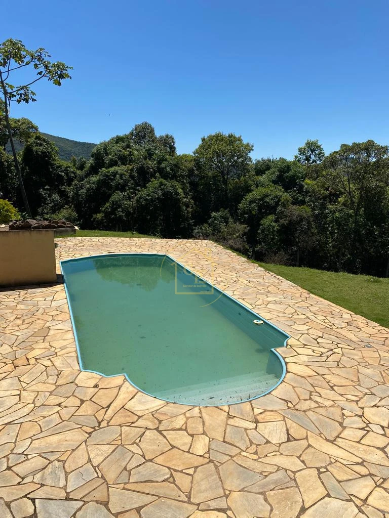 Imagens do imóveis "Belíssima Chácara"