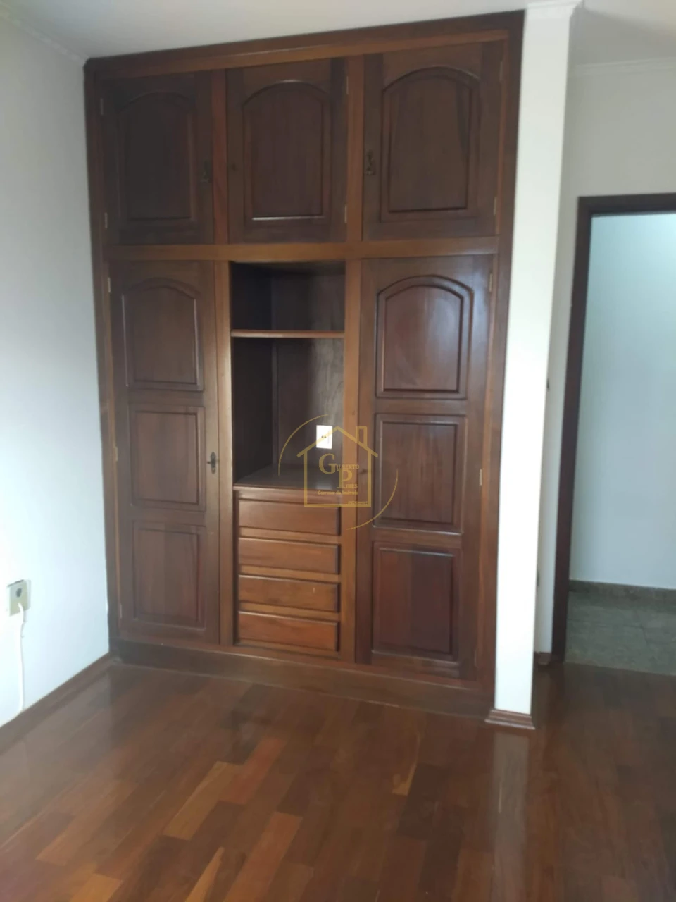 Imagens do imóveis Condomínio Edifício Itaparica