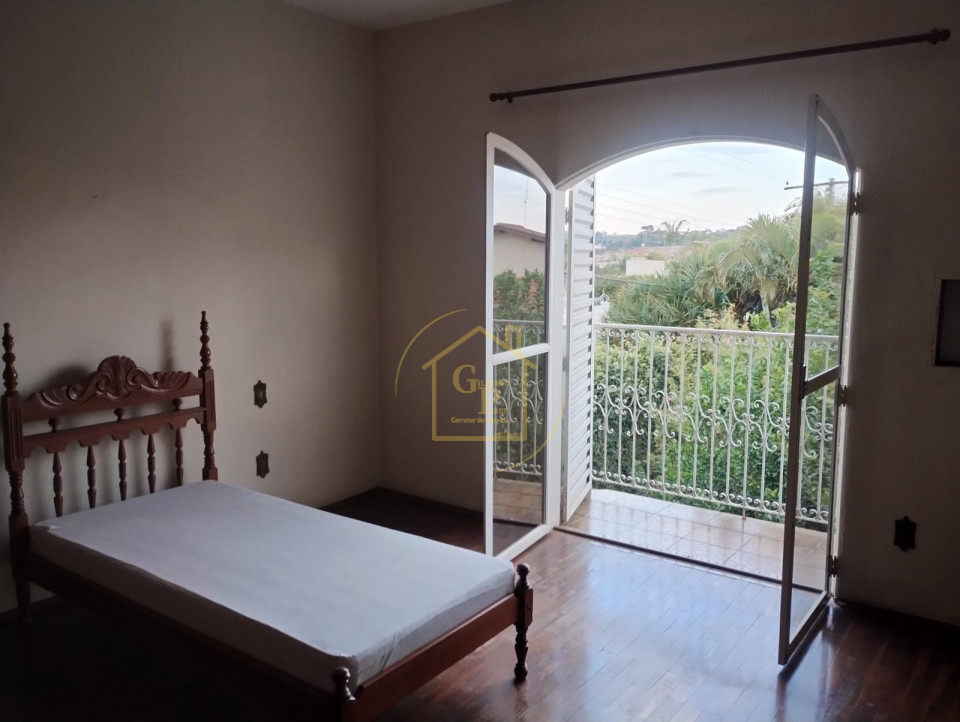 Imagens do imóveis Linda casa com bela vista da serra