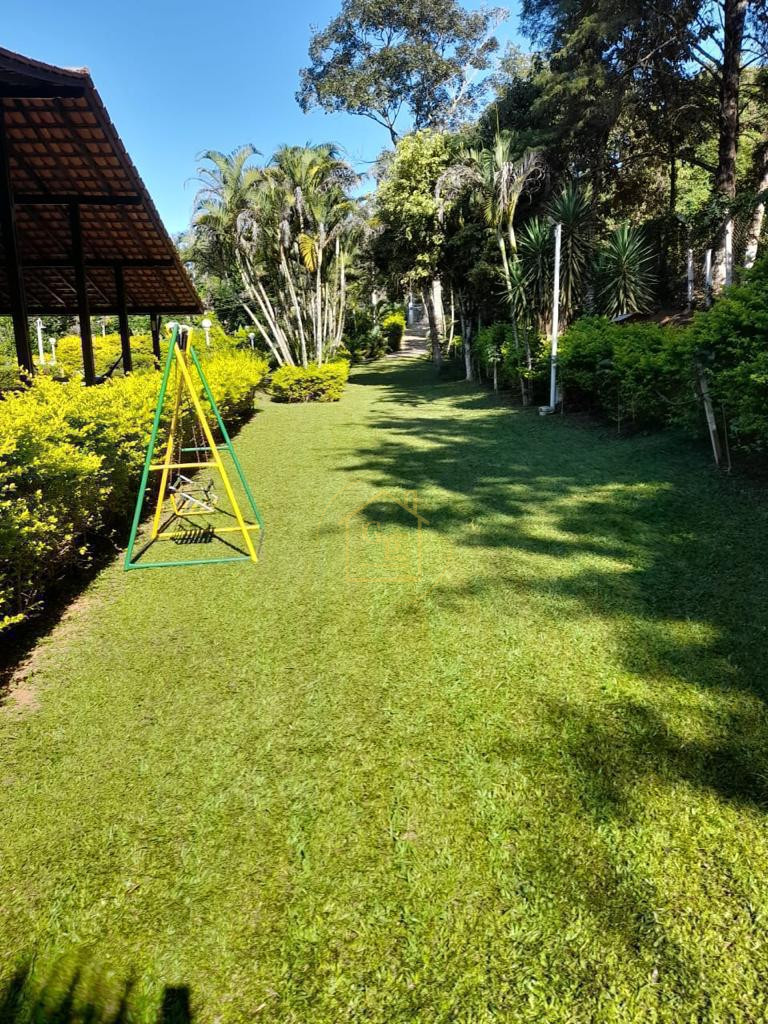 Imagens do imóveis Linda Chácara com Duas Casas e Varanda
