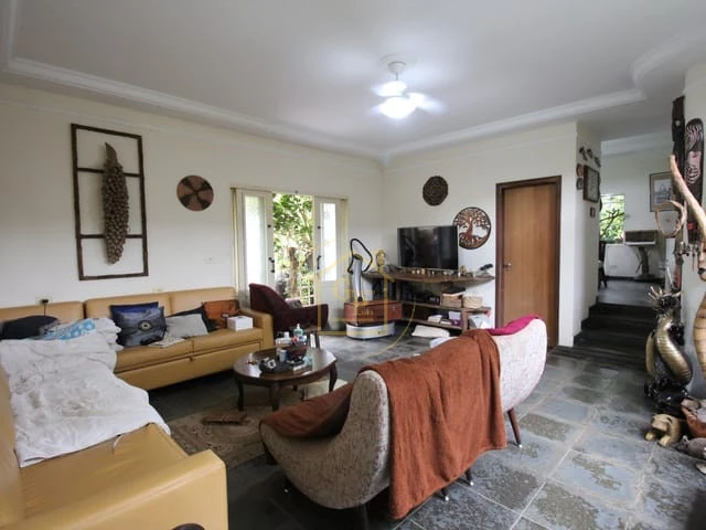 Imagens do imóveis "Belíssima Chácara"