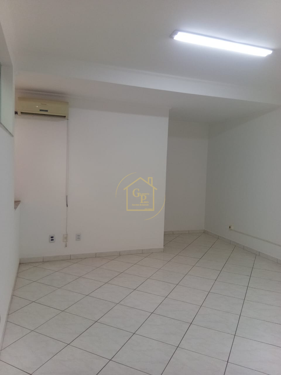 Imagens do imóveis "Localização Estratégica para o Sucesso do Seu Negócio"