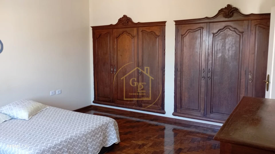 Imagens do imóveis Casa – Ampla e Bem Conservada