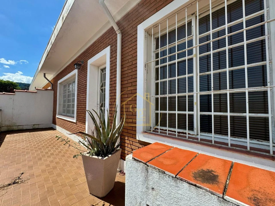 Imagens do imóveis Vende-se Casa em Águas da Prata – Excelente Oportunidade de Investimento