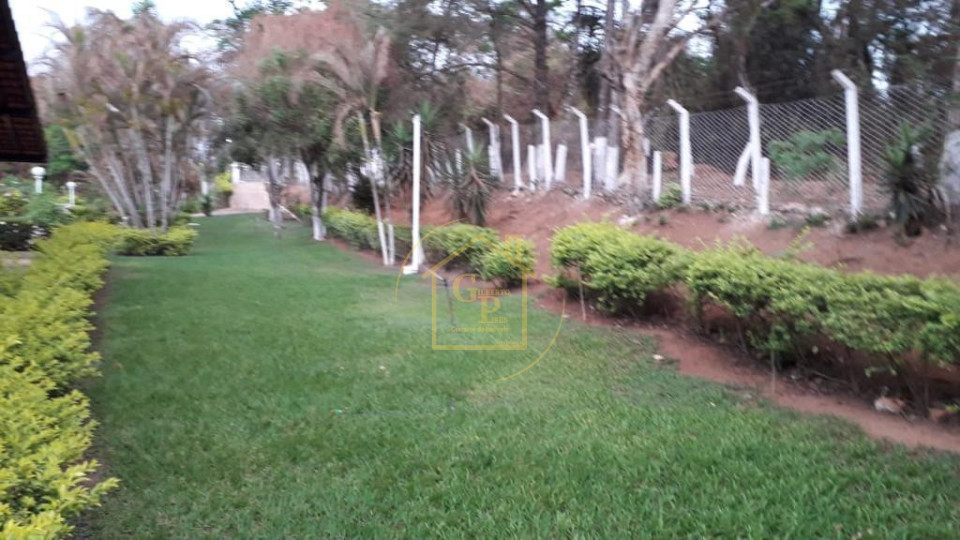 Imagens do imóveis Linda Chácara com Duas Casas e Varanda