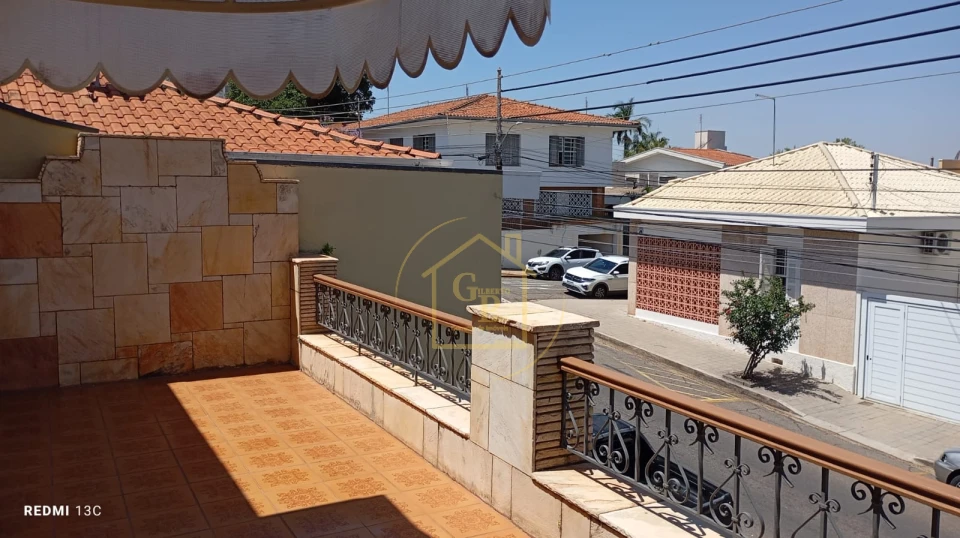 Imagens do imóveis Casa – Ampla e Bem Conservada