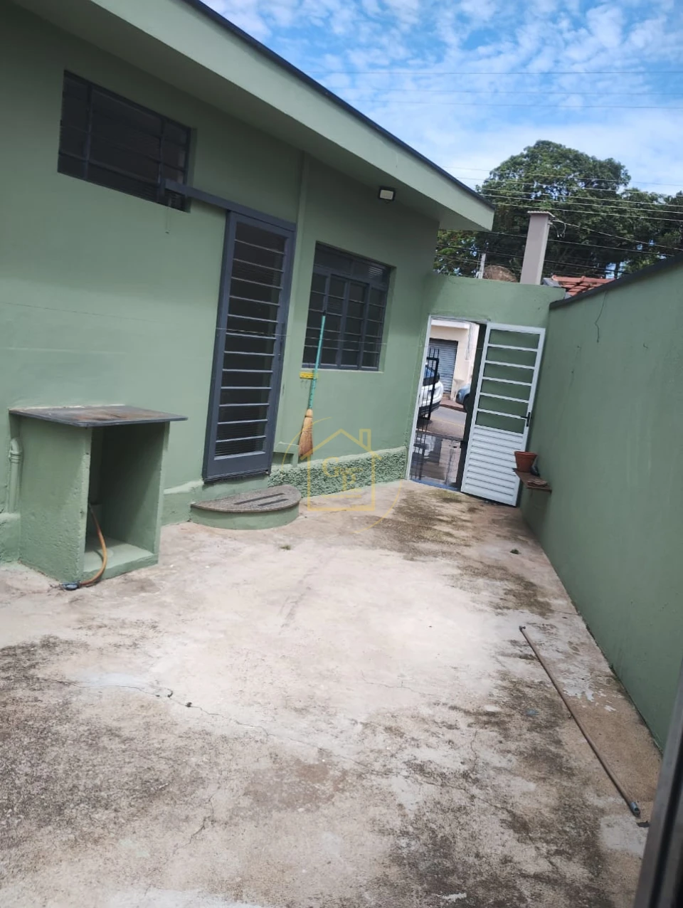 Imagens do imóveis Casa de Alto Padrão – Excelente como Residência e Também para Uso Comercial