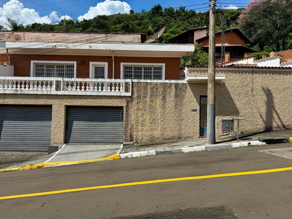 Imagens do imóveis Vende-se Casa em Águas da Prata – Excelente Oportunidade de Investimento