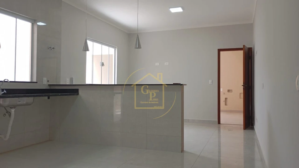 Imagens do imóveis Oportunidade! Casa nova com cozinha americana e suíte