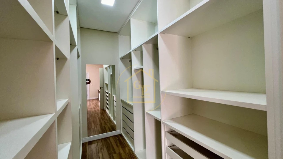 Imagens do imóveis Casa condomínio Morro Azul II