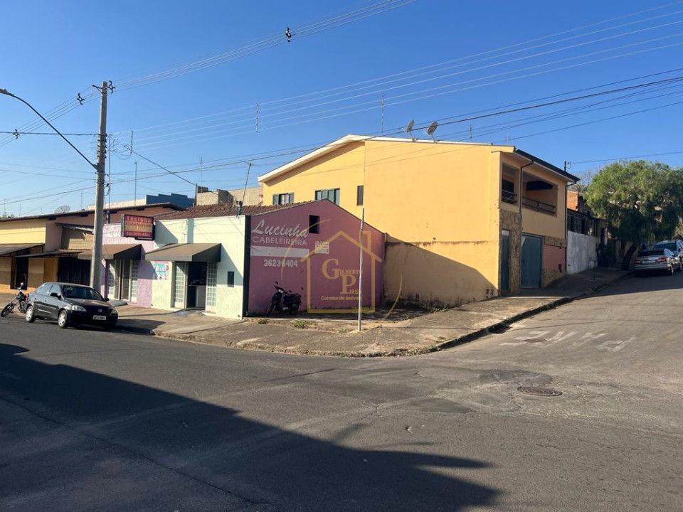 Imagens do imóveis "Imóvel Comercial com Residência: Oportunidade Única de Investimento!"