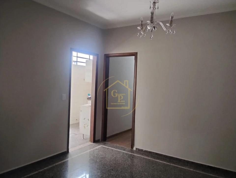 Imagens do imóveis Casa de Alto Padrão – Excelente como Residência e Também para Uso Comercial