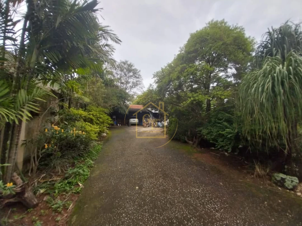 Imagens do imóveis "Belíssima Chácara"