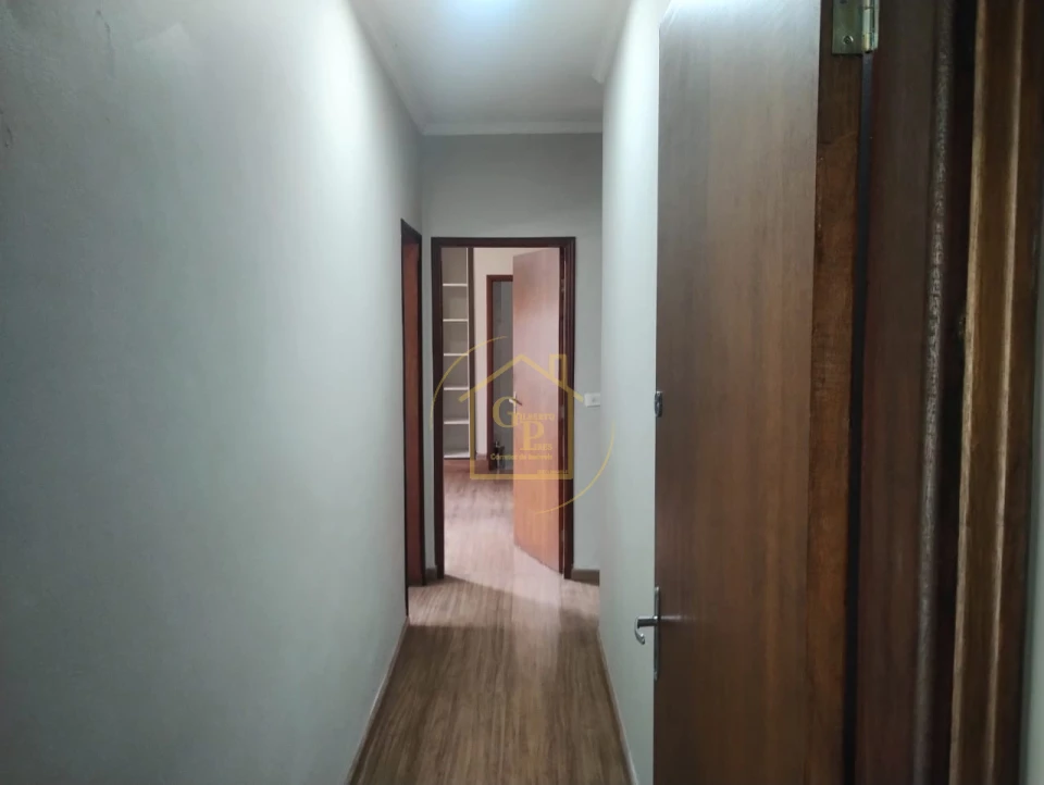 Imagens do imóveis Casa de Alto Padrão – Excelente como Residência e Também para Uso Comercial