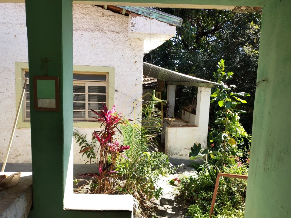 Imagens do imóveis Duas Casas no Mesmo Terreno
