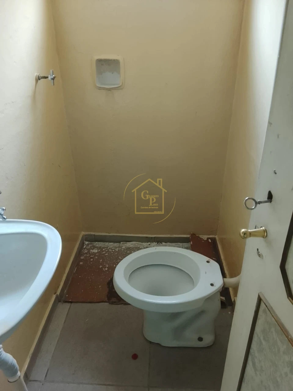 Imagens do imóveis Casa de fundo