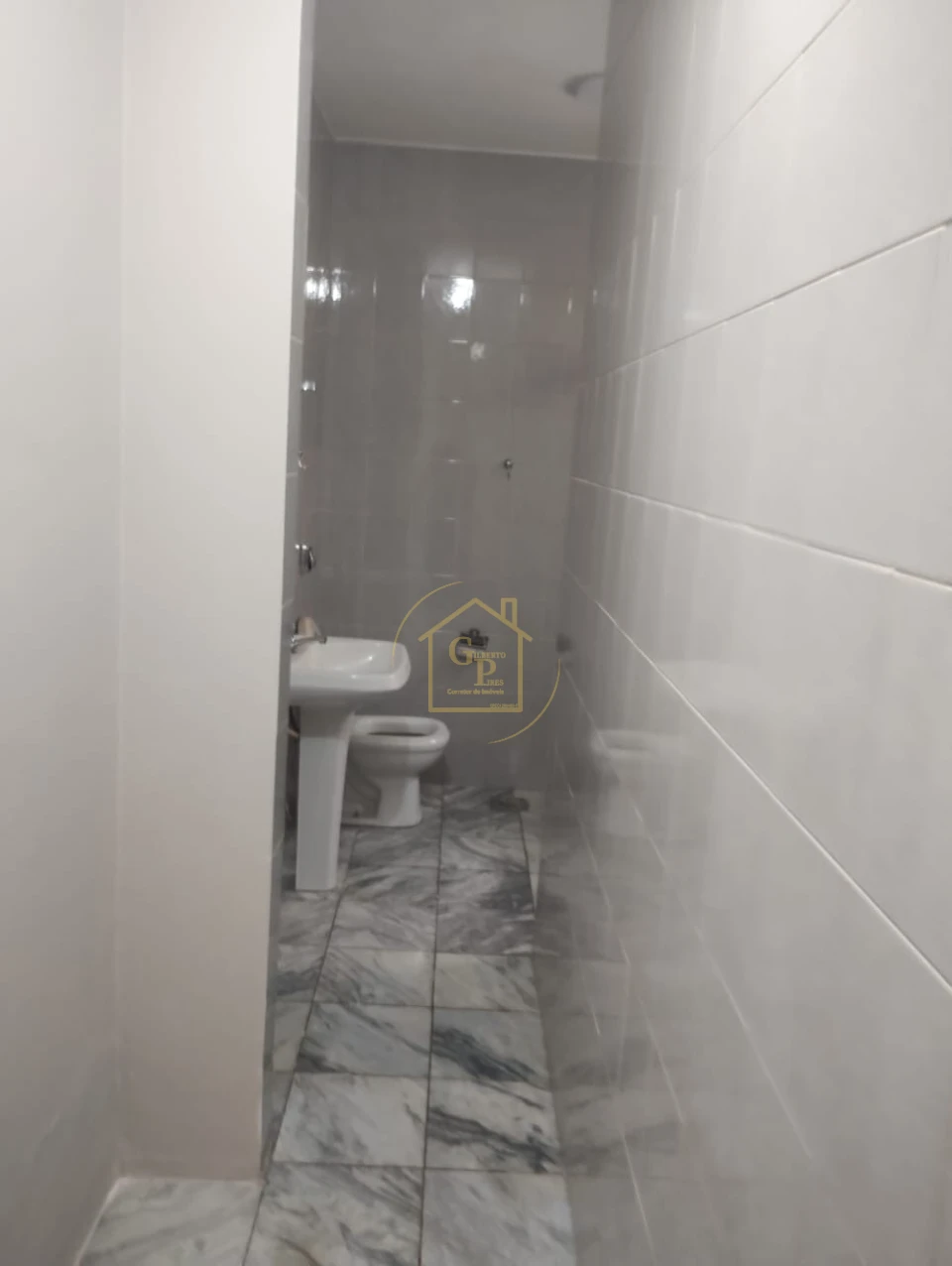 Imagens do imóveis Casa de Alto Padrão – Excelente como Residência e Também para Uso Comercial