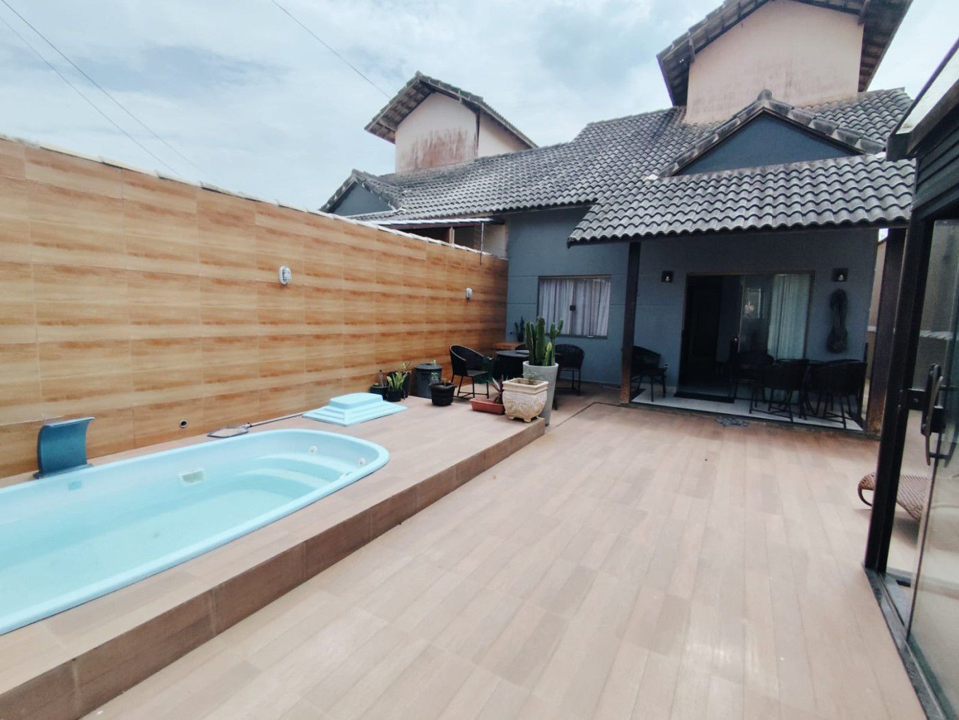 Imagens do imóveis Casa Em Condomínio À Venda E Locação Verão Vermelho Cabo Frio