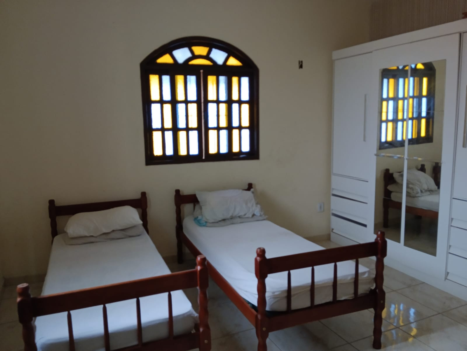 Imagens do imóveis GRANDE Casa À Venda Samburá (Tamoios) Cabo Frio