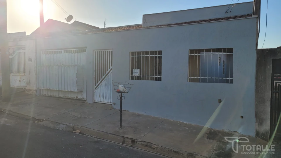 Imagens do imóveis Casa a Venda no Jardim Tropical