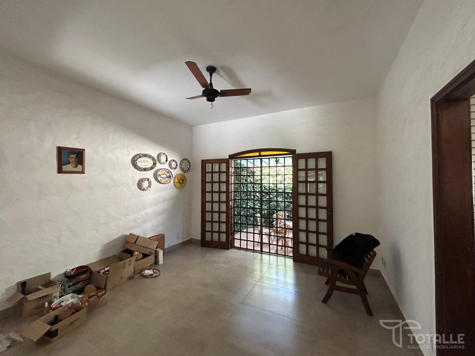 Imagens do imóveis Casa Á Venda Centro Penápolis