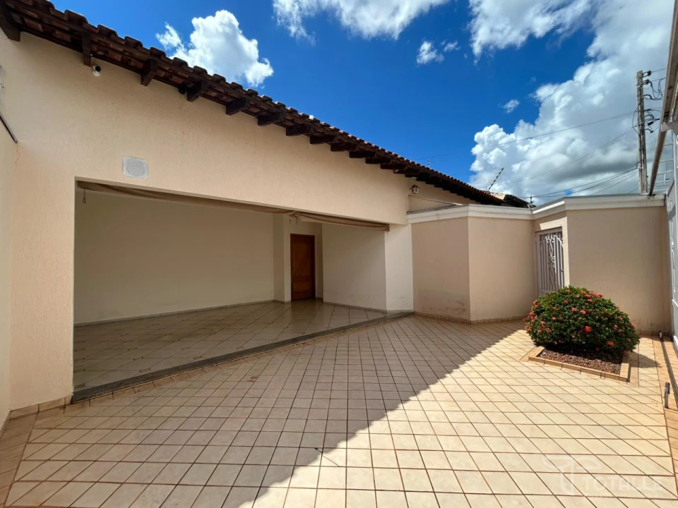 Imagens do imóveis Casa a Venda no Res. Miguel Barbeiro