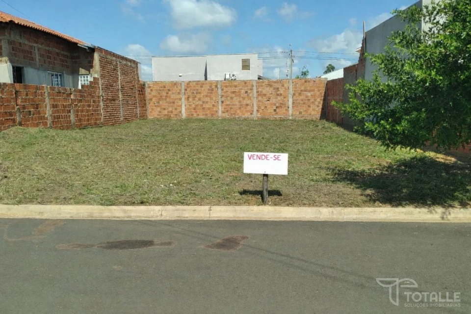 Imagens do imóveis Terreno a Venda No Vila Bella