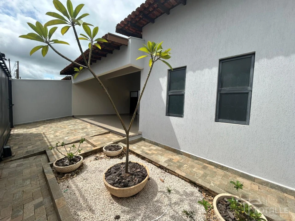 Imagens do imóveis Casa à Venda no Jardim Shangrilla