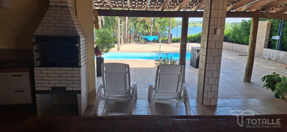 Imagens do imóveis Rancho a Venda no Condomínio Belvedere