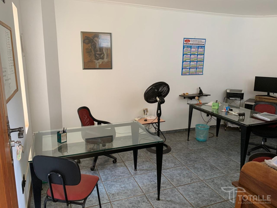 Imagens do imóveis Casa Á Venda Centro Penápolis