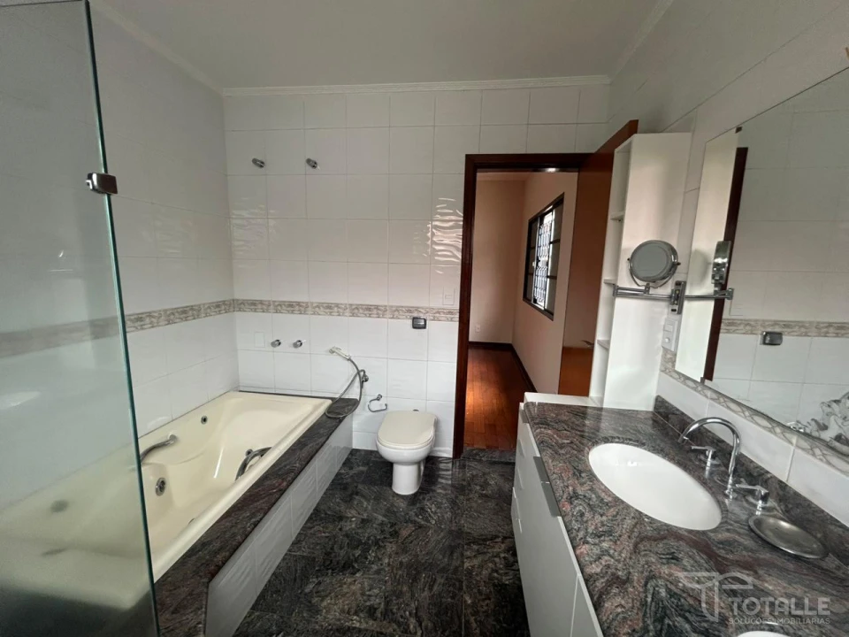 Imagens do imóveis Casa à Venda no Jardim Shangrilla