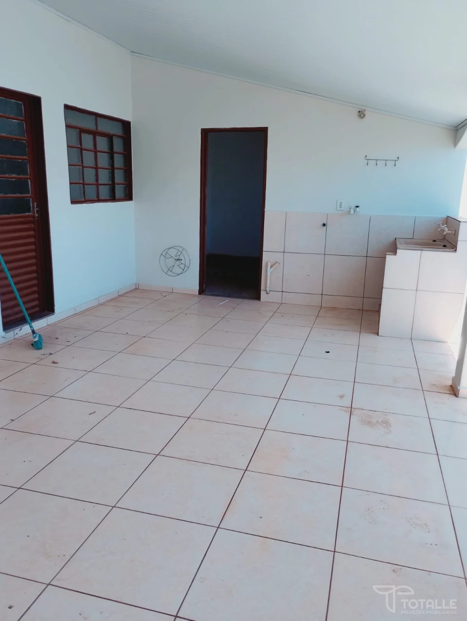 Imagens do imóveis Aluga-se Casa na Vila Fátima