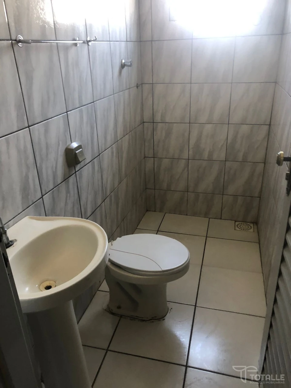 Imagens do imóveis Aluga-se Sobrado na Vila Fátima