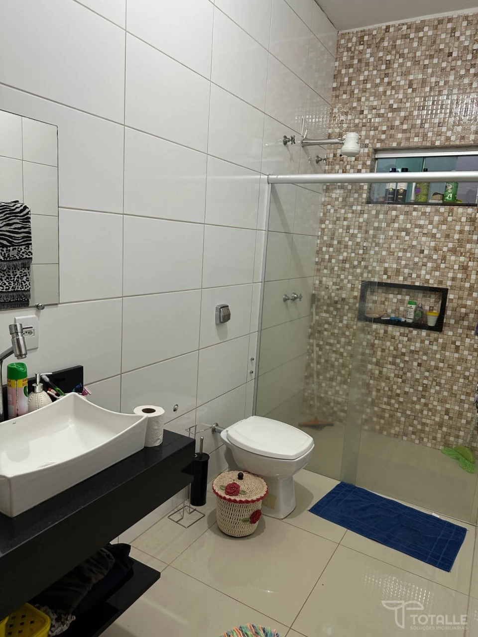 Imagens do imóveis Casa a Venda no Jardim do Lago V