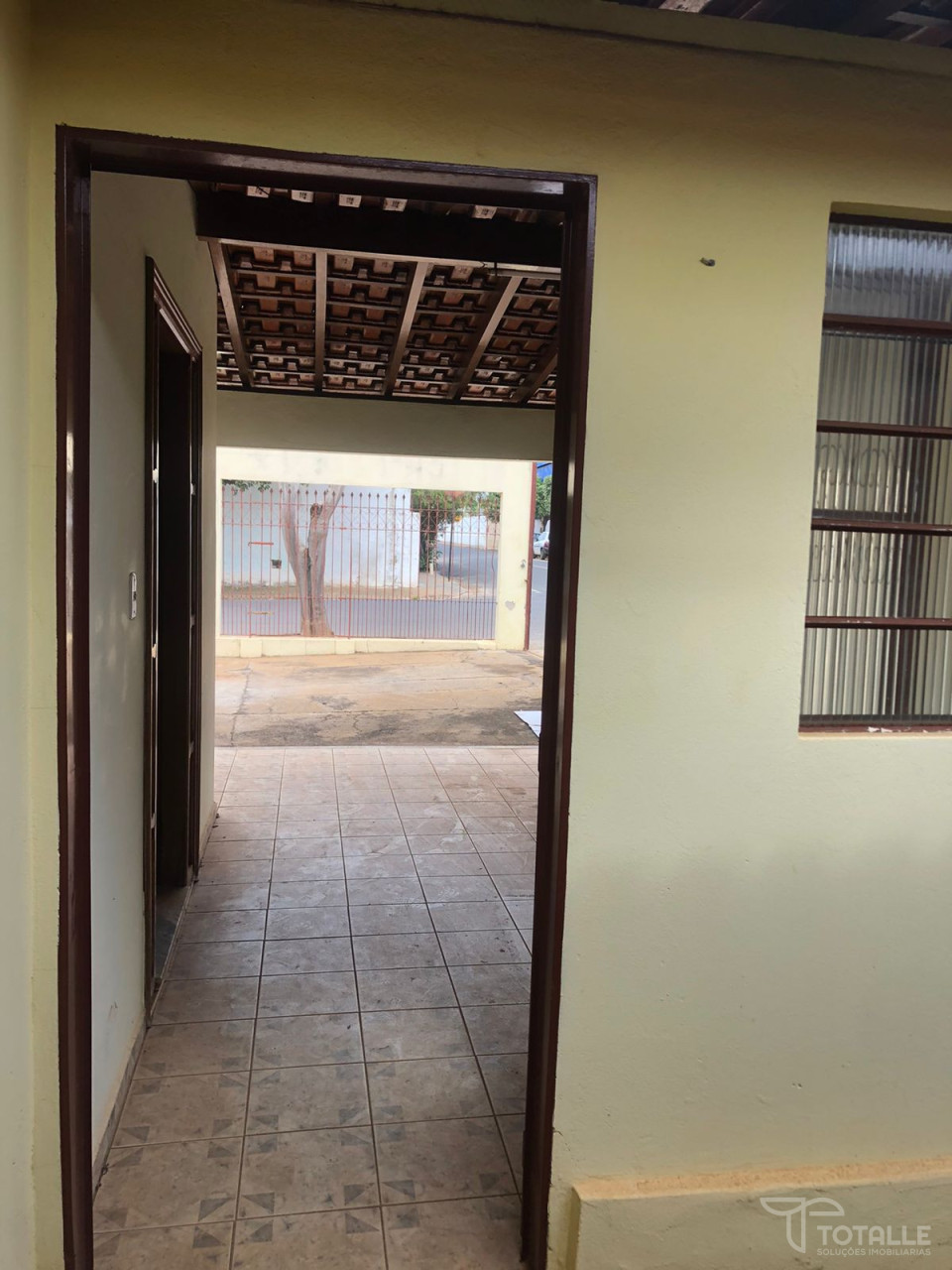 Imagens do imóveis Aluga-se Casa