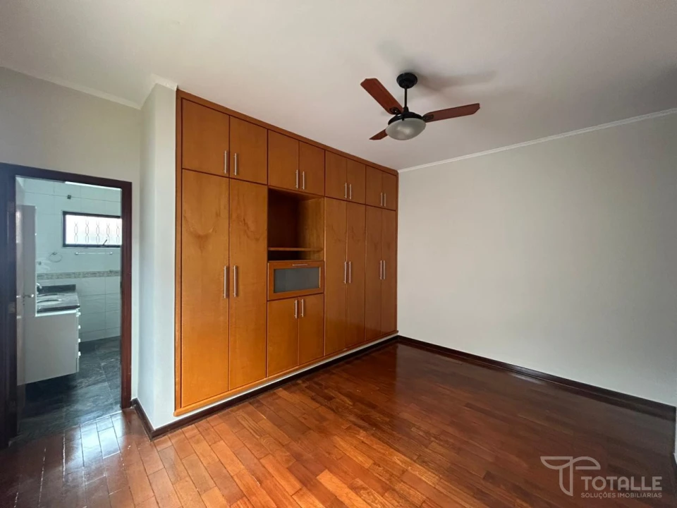 Imagens do imóveis Casa à Venda no Jardim Shangrilla