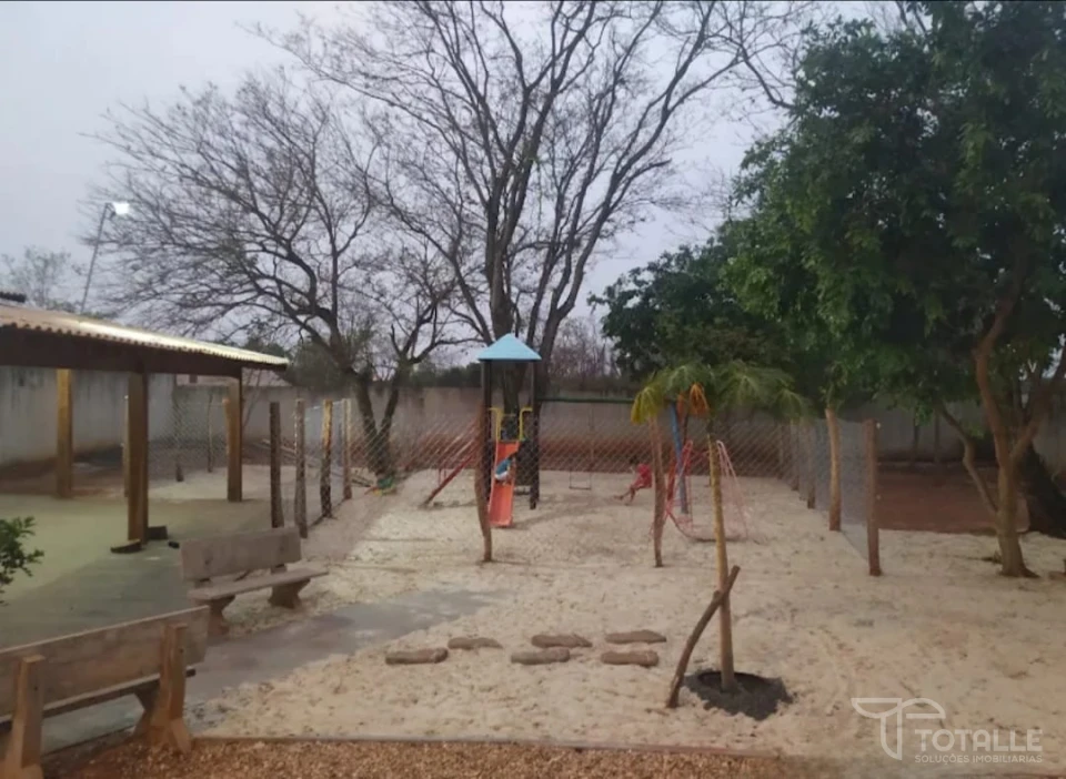Imagens do imóveis Casa a Venda em Condomínio Altimari