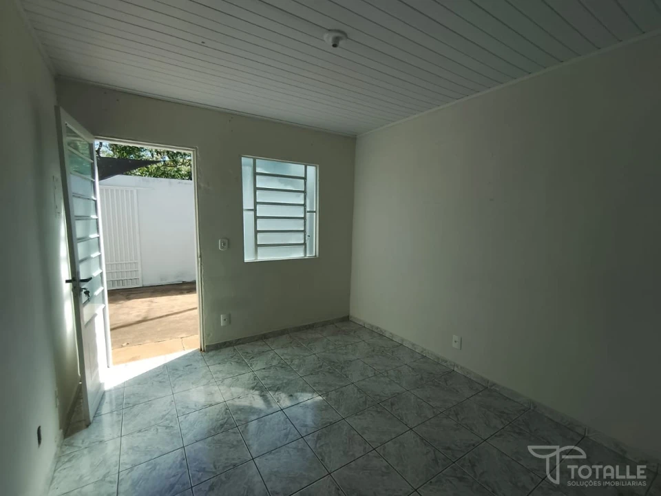 Imagens do imóveis Aluga-se Casa No Residencial São Francisco