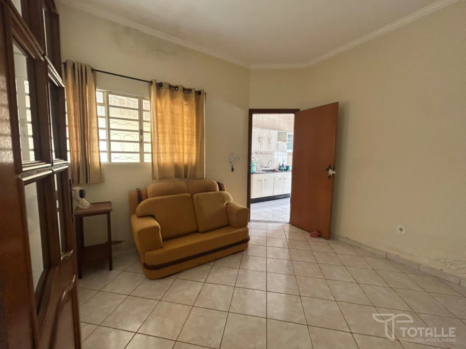 Imagens do imóveis Casa a Venda no Res. Miguel Barbeiro