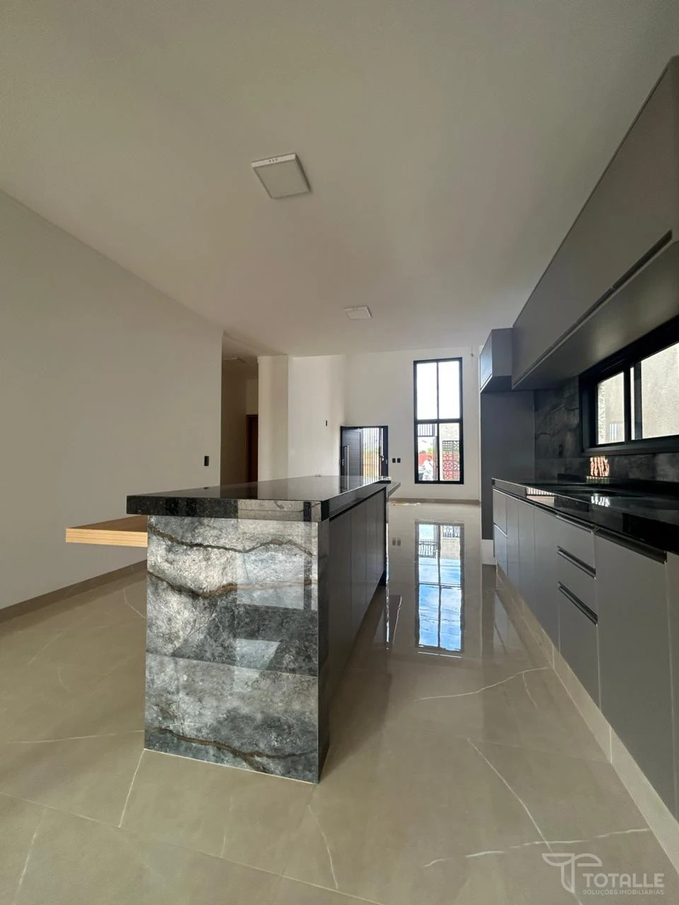 Imagens do imóveis Casa a Venda no Mais Parque