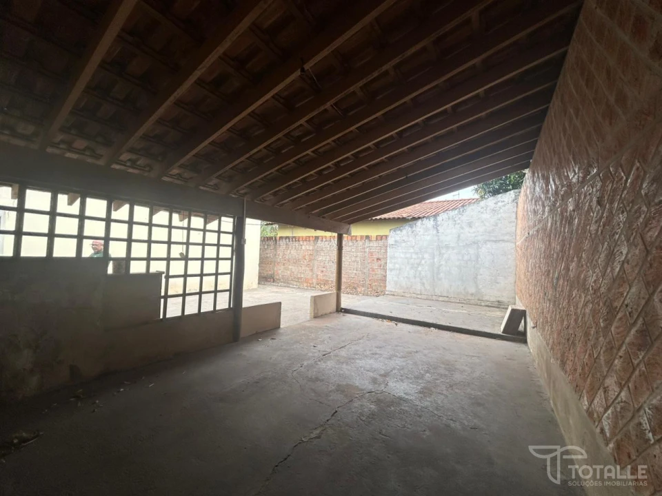 Imagens do imóveis Vende-se Imóvel no Santa Leonor