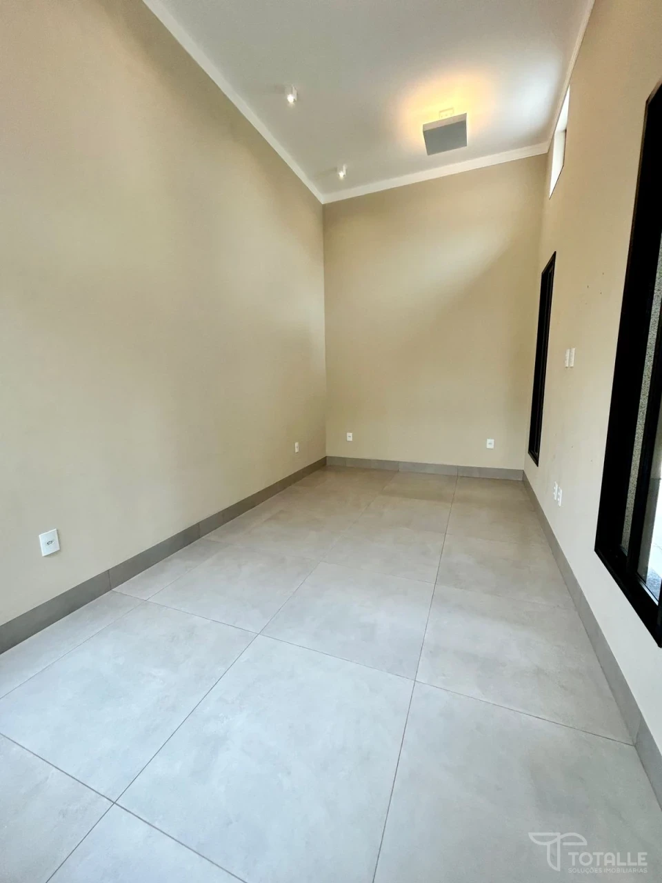 Imagens do imóveis Casa a Venda no Jardim do Lago